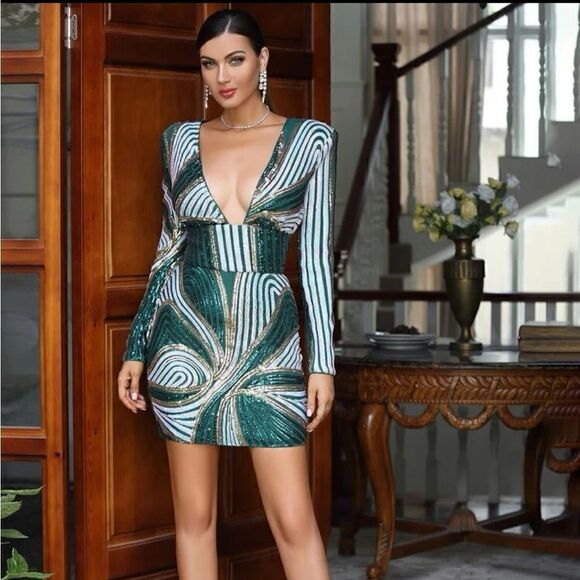 Sequin fires green mini dress size 6, new with tags - Picture 1 of 5